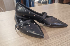 Scarpe a punta con suola rialzata