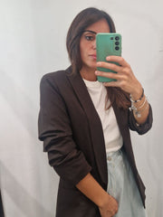 Blazer con riccio nella manica
