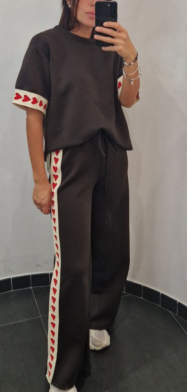 Completo maglia e pantalone
