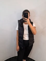 Gilet con cappuccio
