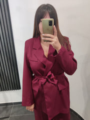 Tailleur bordeaux
